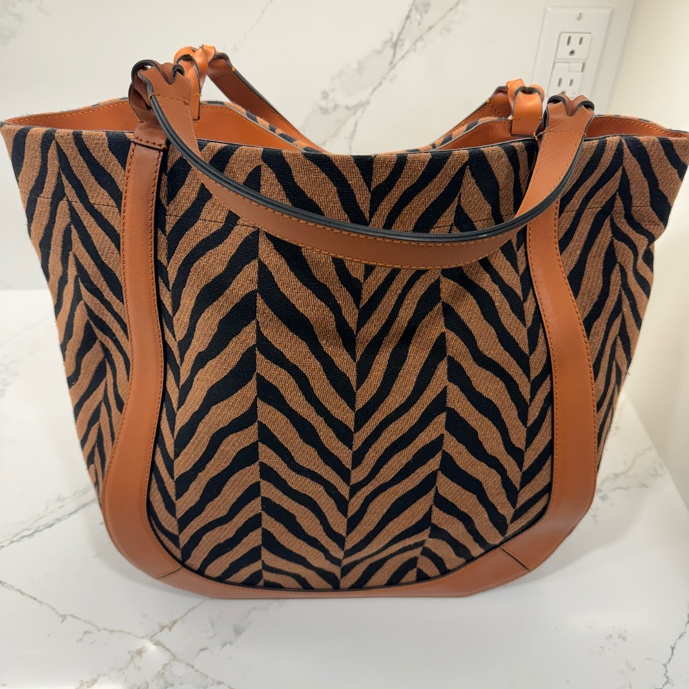 Ulla Johnson Albers Tiger Canvas Tote Bag - Picture 2 of 16